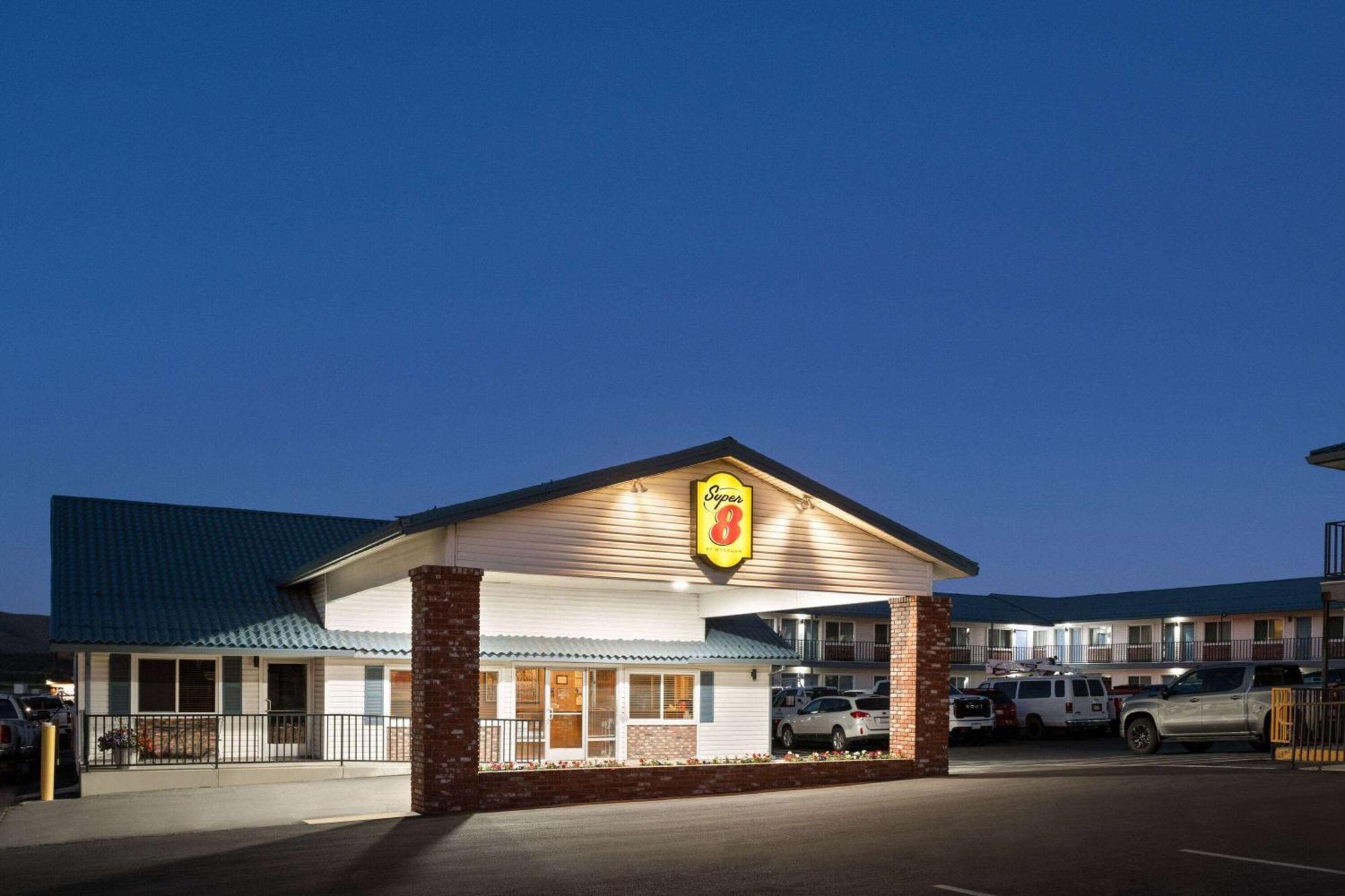 Super 8 By Wyndham Susanville Exterior foto